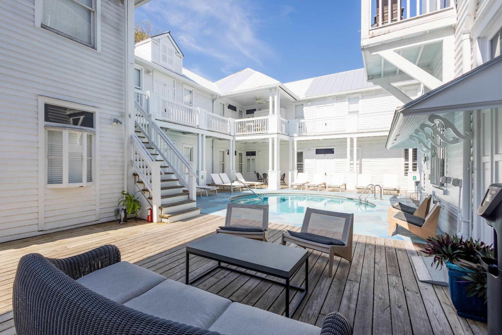 Deluxe King - Curry Mansion With Pool! Hotel Key West Exterior foto